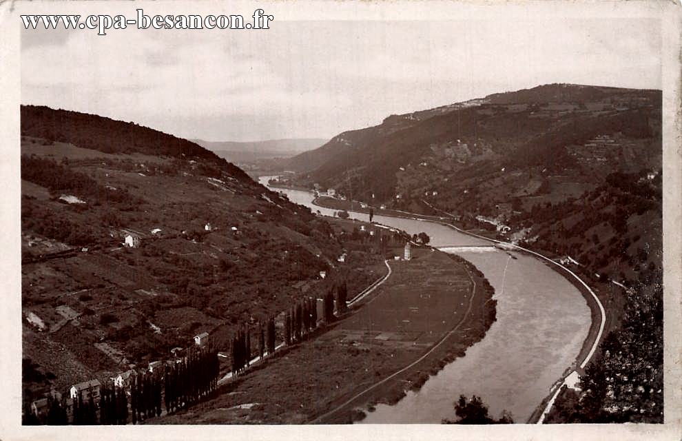 177 BESANÇON - Vue sur le Monfaucon prise des Grottes Saint-Léonard